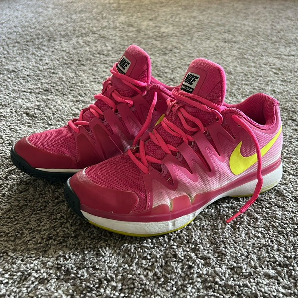 Women’s Nike Vapor 9.5 Tour Tennis Shoes